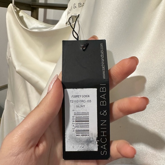 Sachin + babi ivory gown dress - Picture 13 of 16